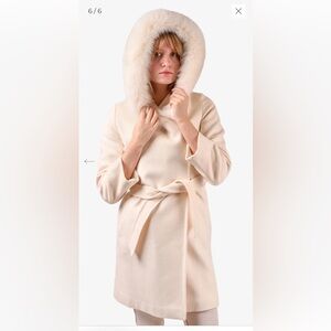 New MaxMara White Virgin Wool/Silk/Angora Belted Coat Size 6